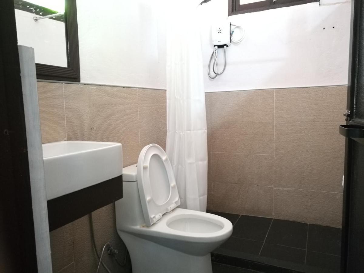 Higala Hostel Siargao Хенераль-Луна Екстер'єр фото