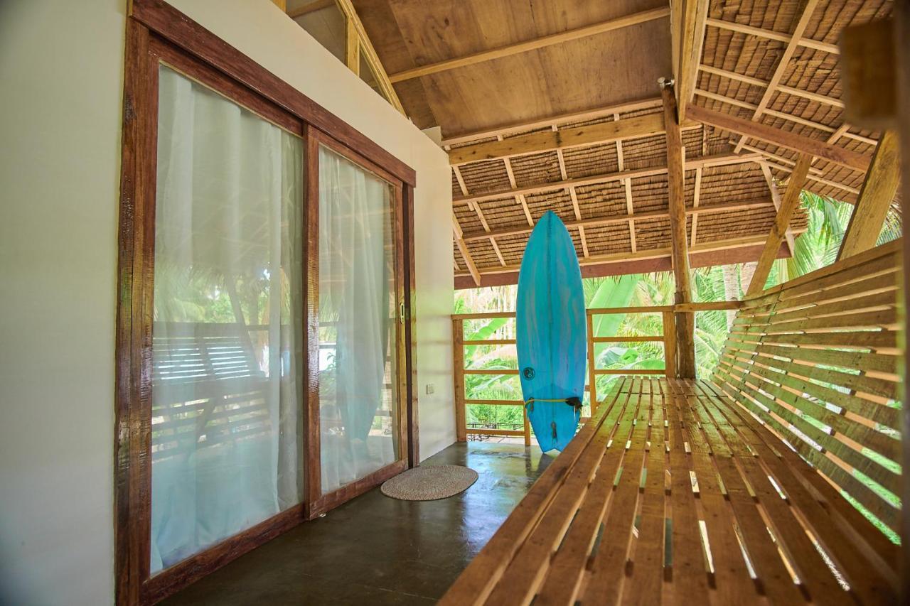 Higala Hostel Siargao Хенераль-Луна Екстер'єр фото