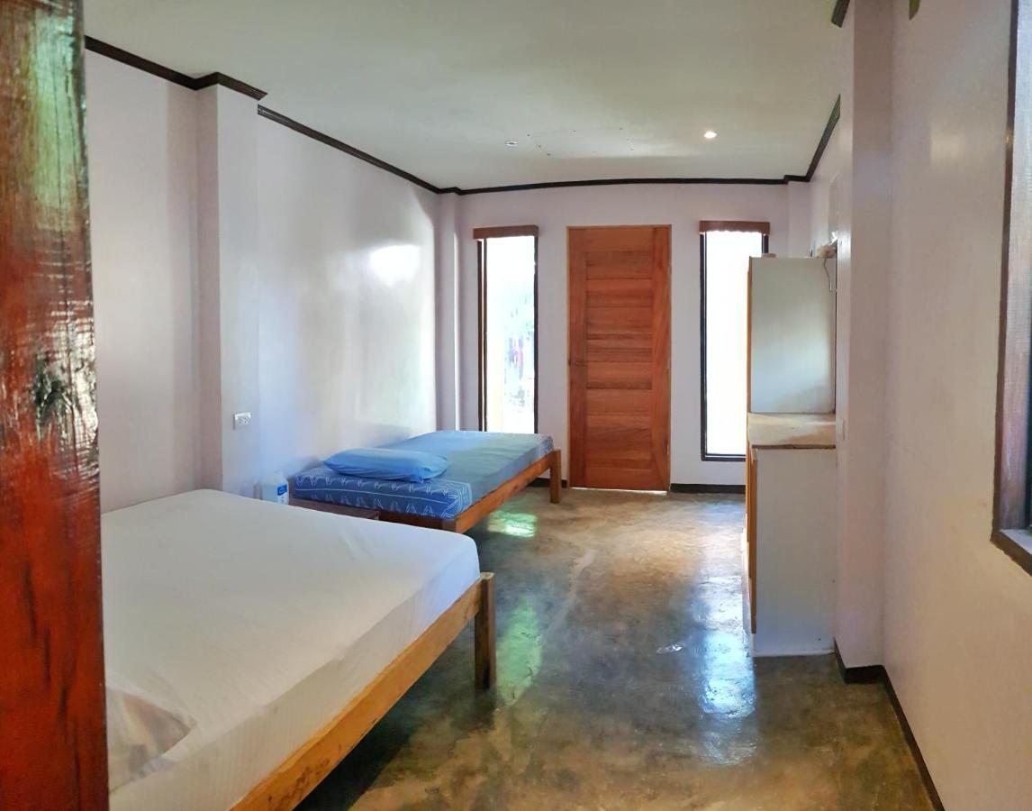 Higala Hostel Siargao Хенераль-Луна Екстер'єр фото